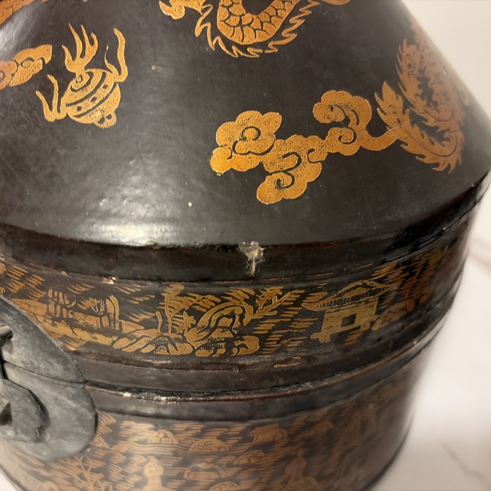 Oriental Vintage Lacquer Wooden Caddy Dresser Case Set Dragons