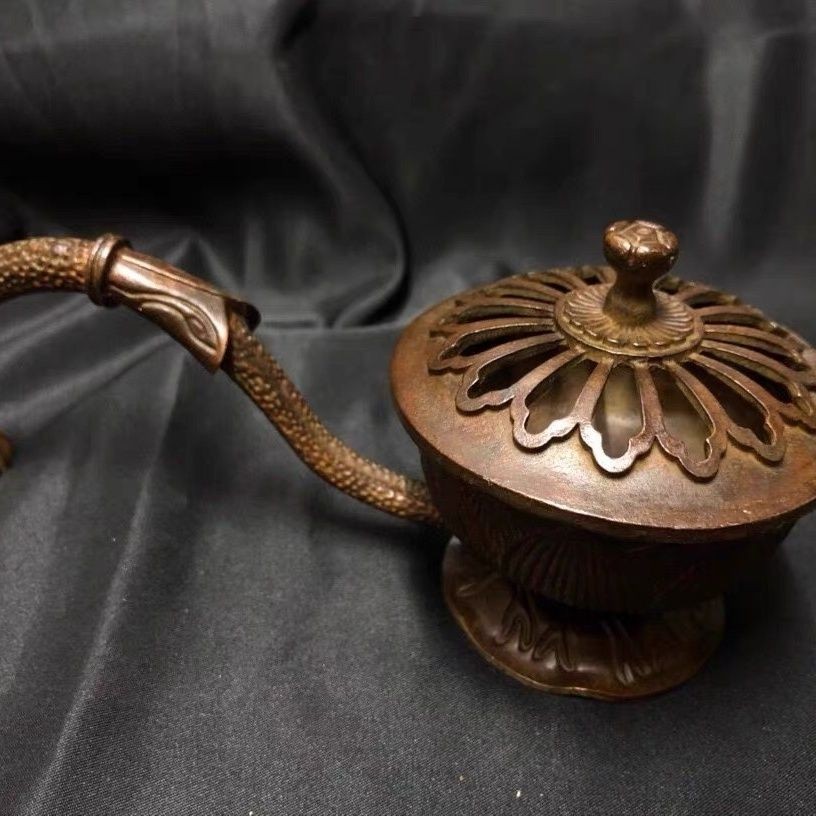 Vintage Alloy Lotus Handheld Incense Burner Antique Zen Incense Holder