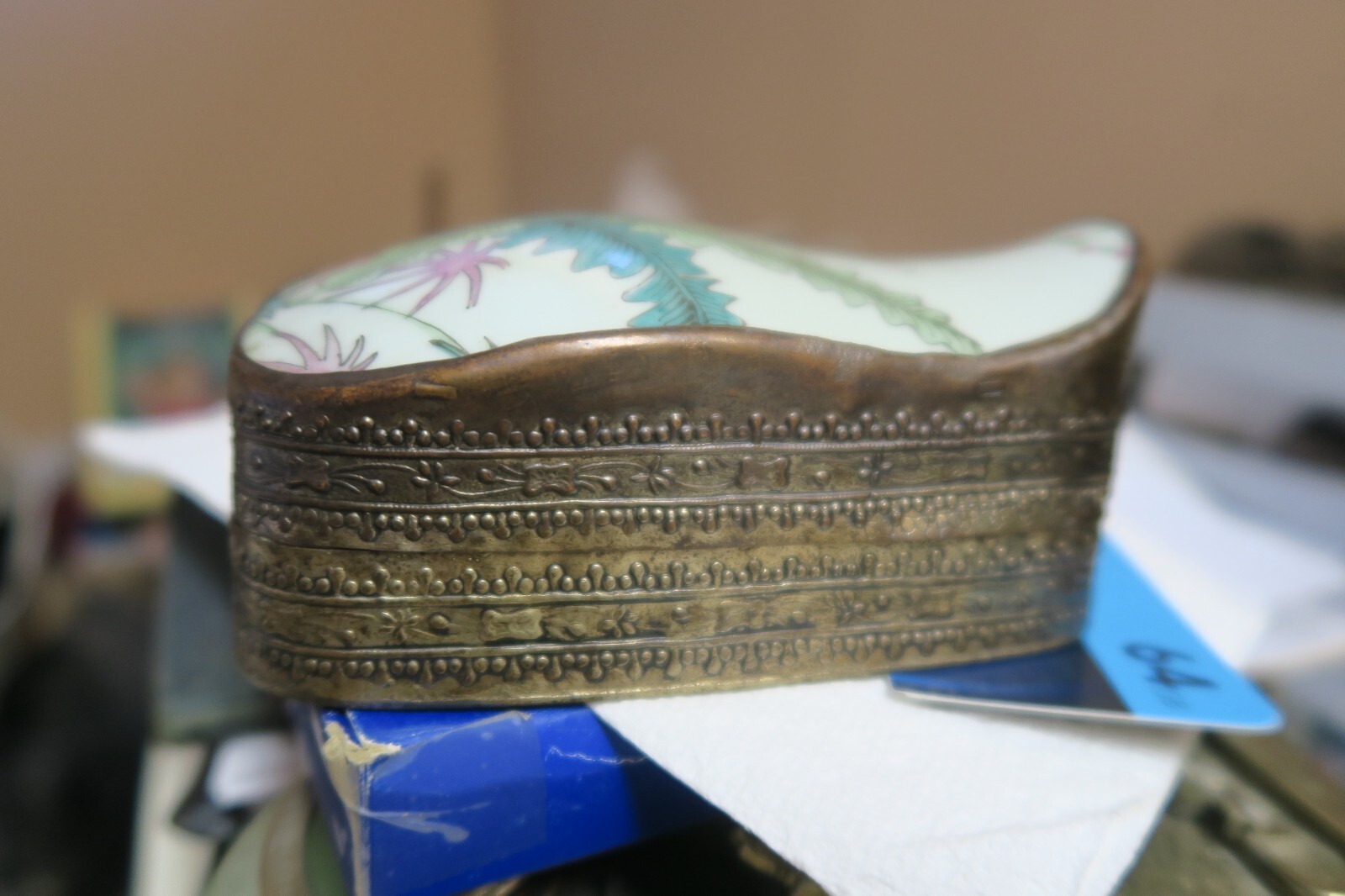 Chinese Asian Porcelain Shard Lid Vintage Metal Silver Trinket Box 4.5″ x 5″