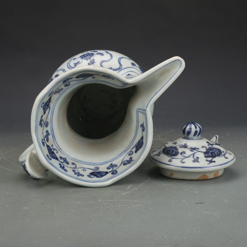 9.4″ Collect Chinese Blue and White Porcelain Eight Treasure Monk Hat Kettle