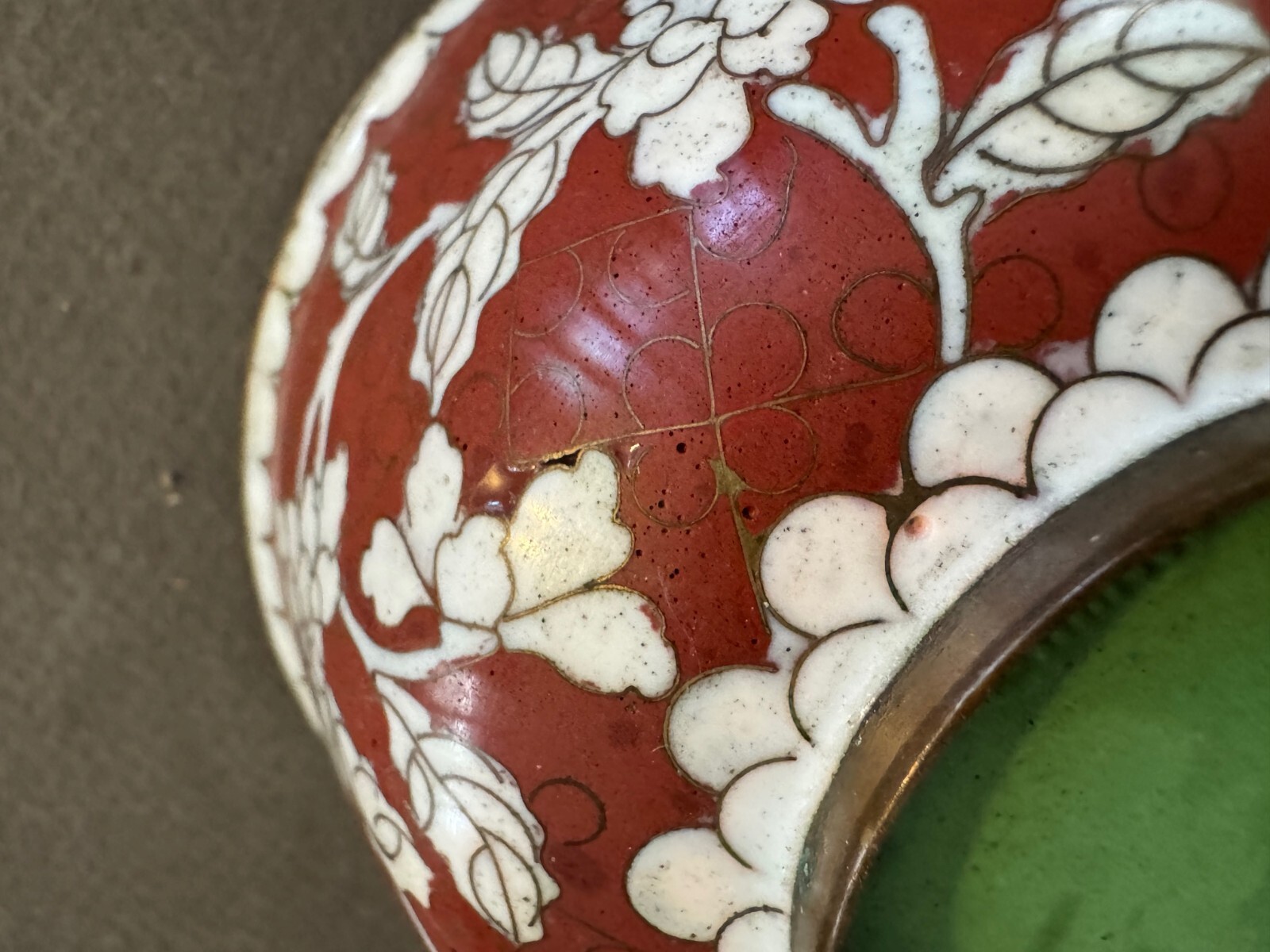 RUST RED/BROWN GREEN INTERIOR ASIAN CHINESE CLOISONNE ZINNIA FLOWER BOWL VTG