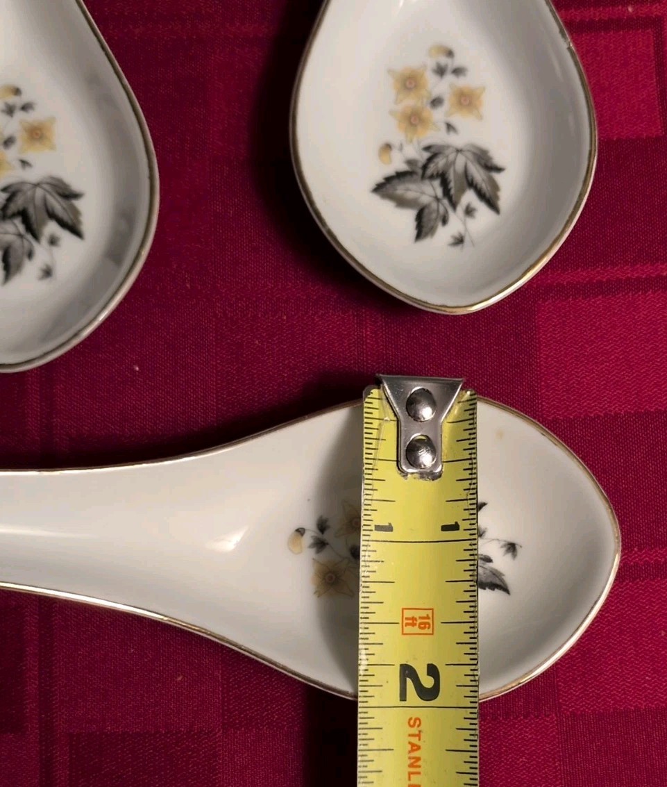 VNTG Asian Chinese Soup Spoons Floral Hand Painted Gold Trim Set Of 3