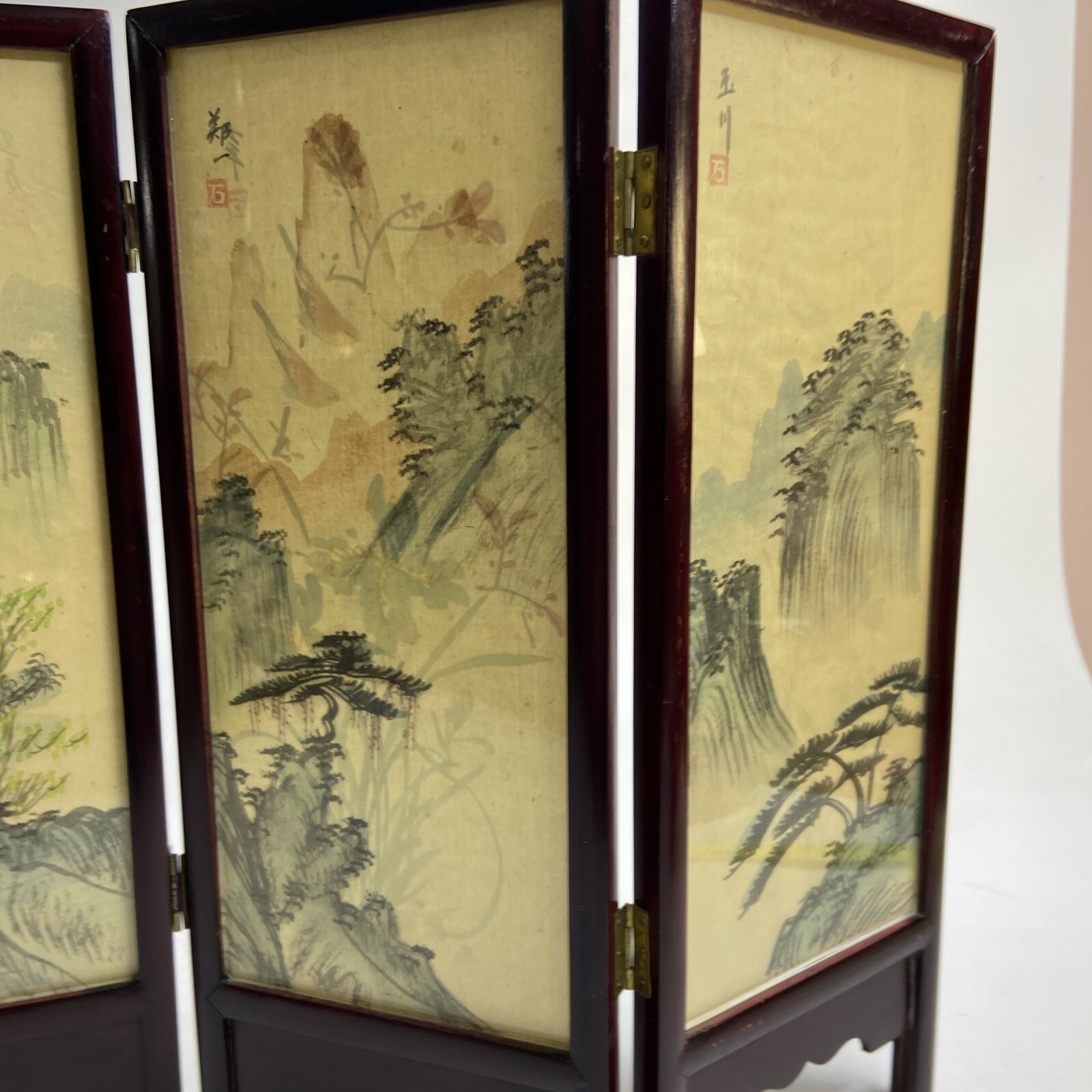 Vintage Chinese 4 Panel Folding Screen Hand Painted Silk 14.5 x 22 Chinoiserie
