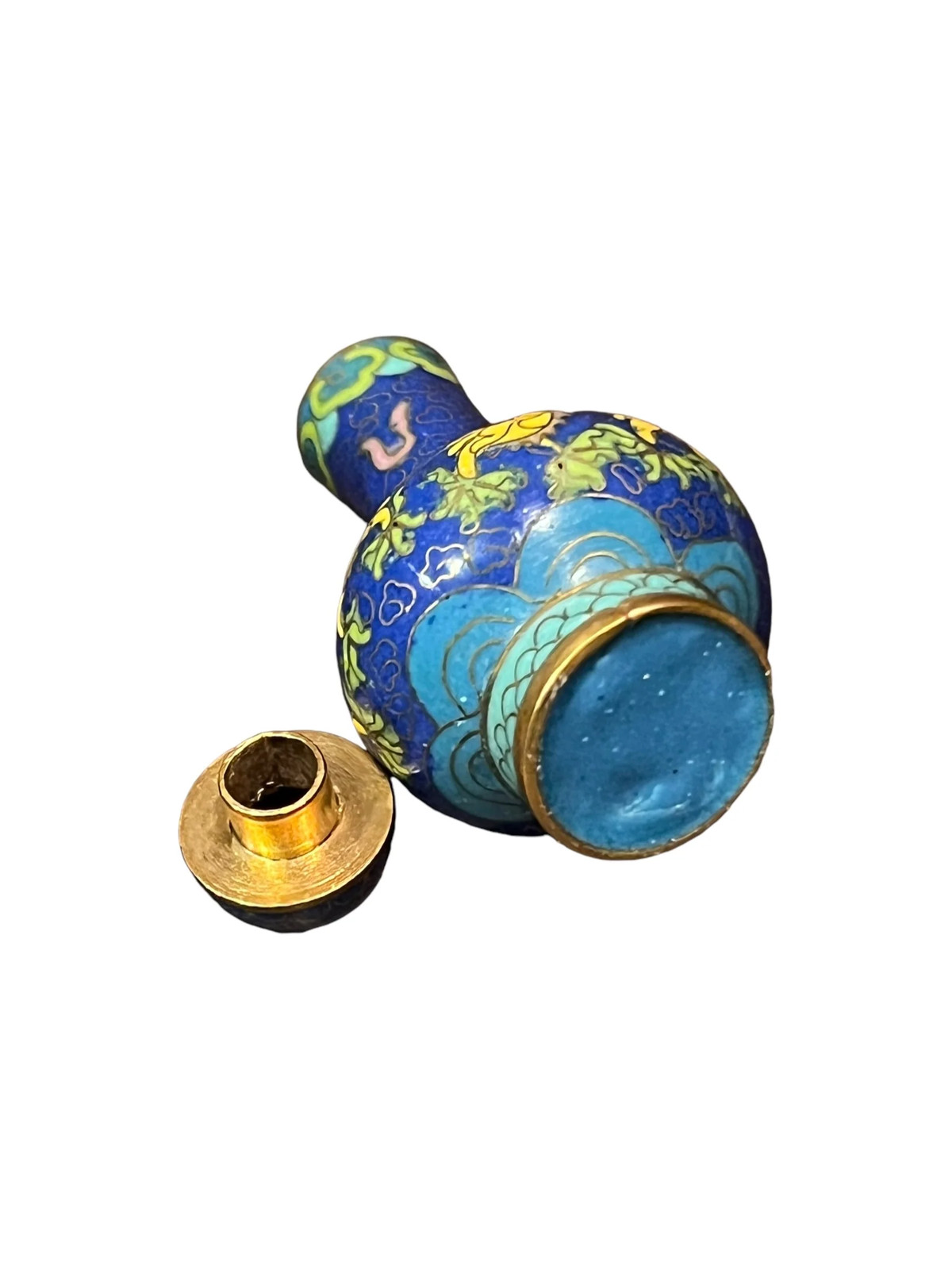 20th C Dragon Decorated Snuff Bottle