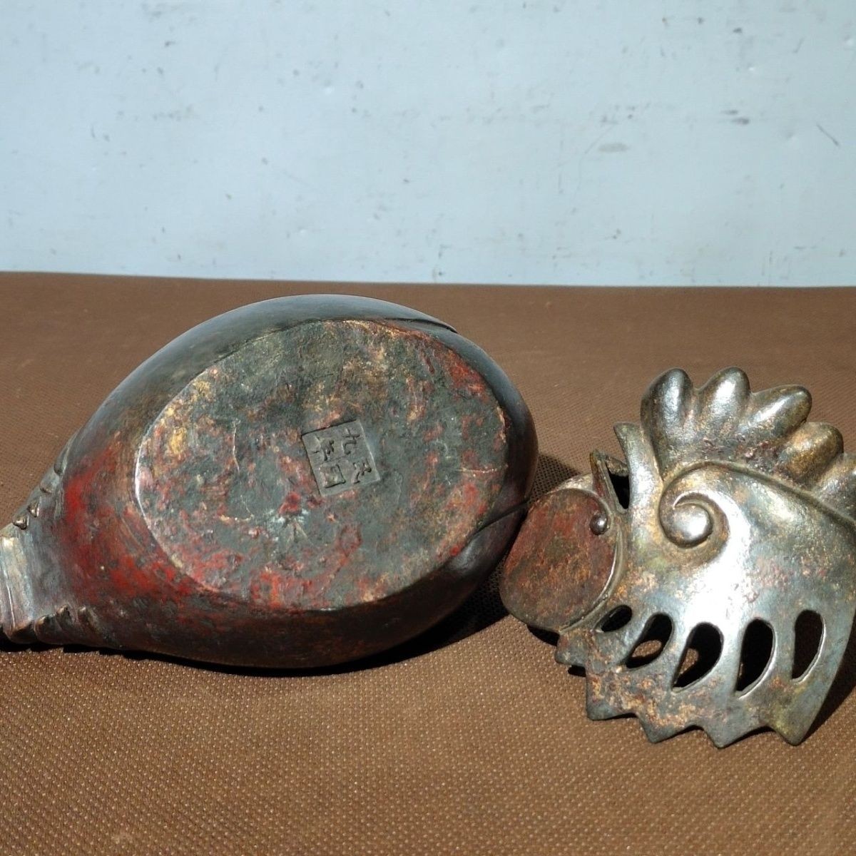 Vintage Solid Copper Mud Rooster Incense Burner Hollow Split Censer Home Decor