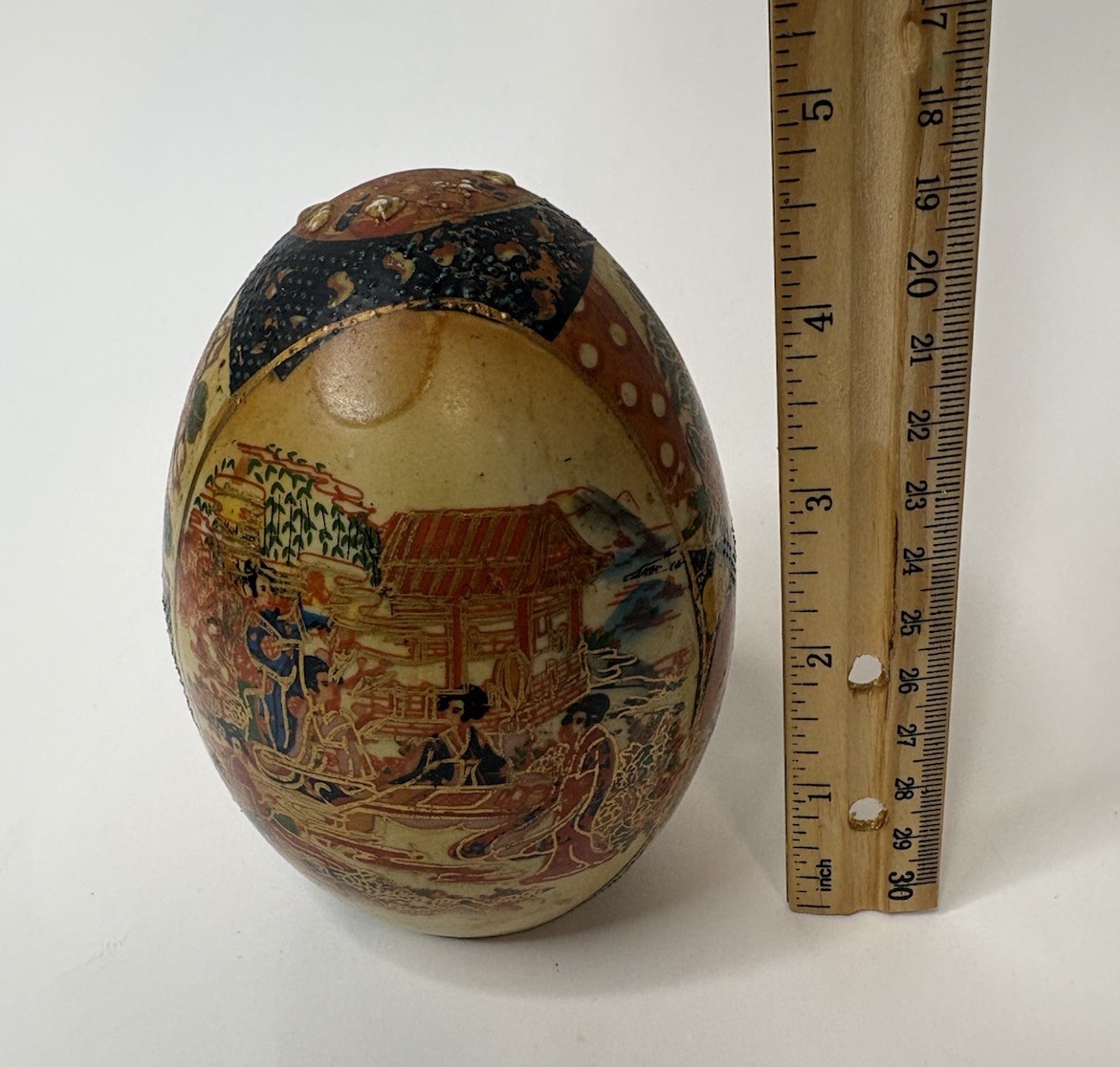 LOOK Satsuma Asian Porcelain Hand Painted Egg – Geisha Gold Gilt Japan Nice