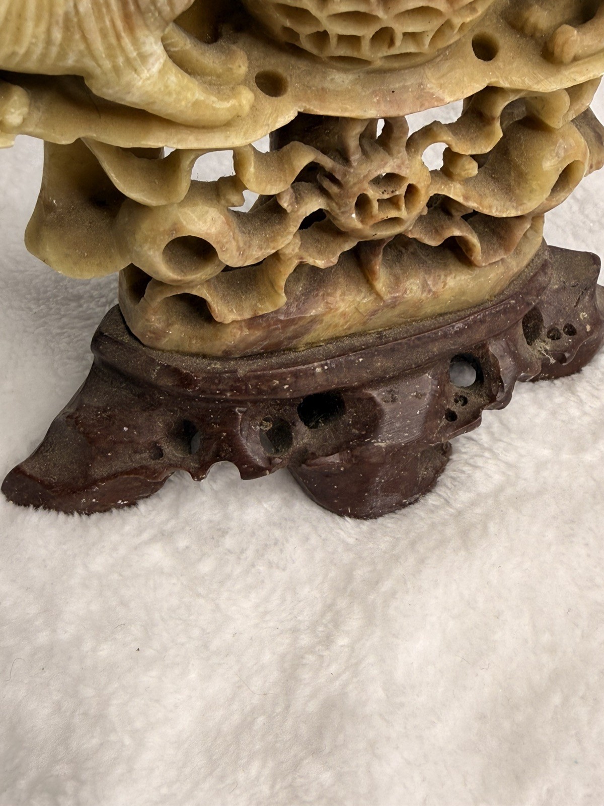 VINTAGE HAND CARVED SOAP STONE INCENSE BURNER FOO DOGS/LIONS CHINA 6 x 6
