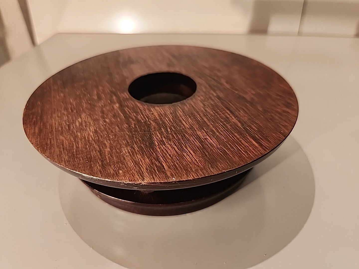 CHINESE ASIAN WOOD DARK COLOR PLANT VASE LAMP ROUND STAND 5.5″, 3.75″ INSET J-7
