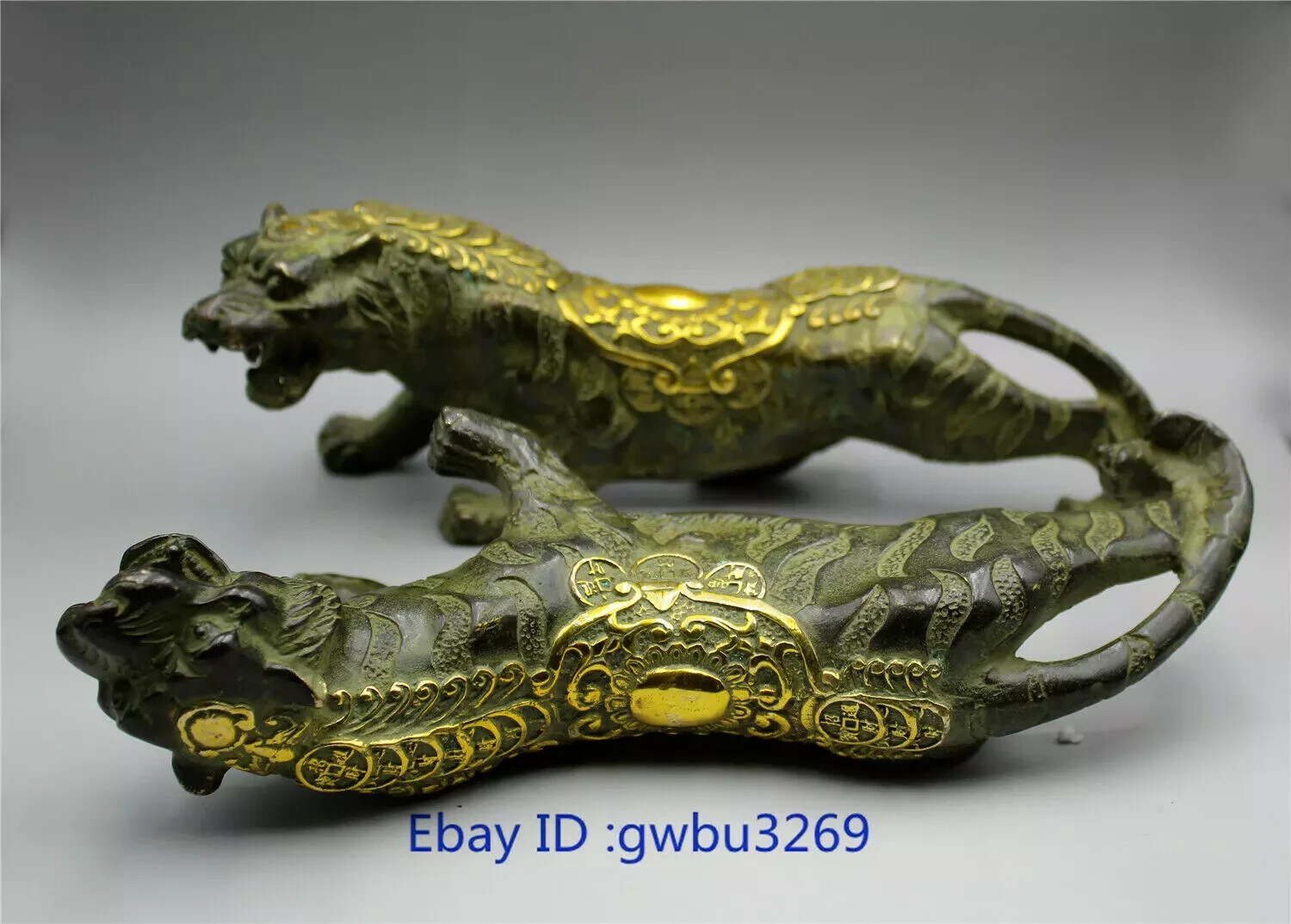 Fengshui A pair Delicate Chinese Bronze Gilded handwork Money Tiger Statue