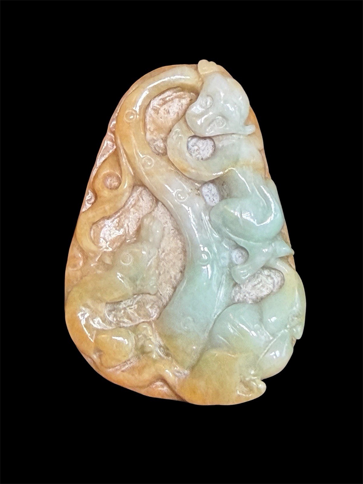 Vintage 2 3/4” Chinese Carved Jadeite Pendant Green & Russet Honey Jade Monkey