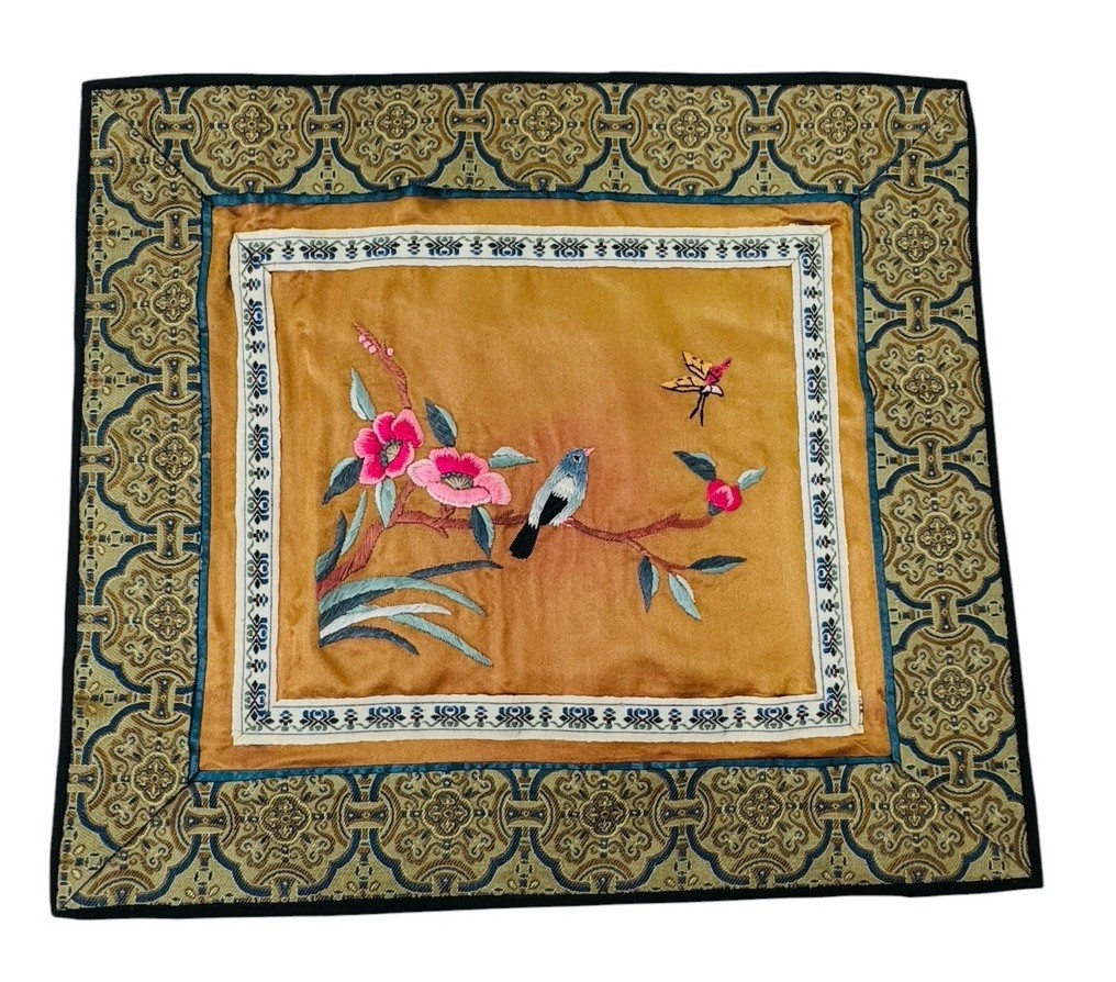 5 COLORFUL SILK PLACE MATS W/FLORAL EMBROIDERY, MADE IN CHINA, 11″ X 10″