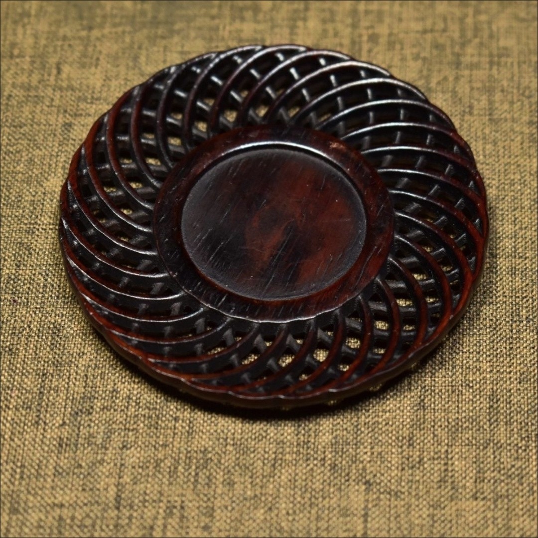 Chinese Retro Blood Sandalwood Coaster 7.5cm Hollow Carved Teacup Mat 14g