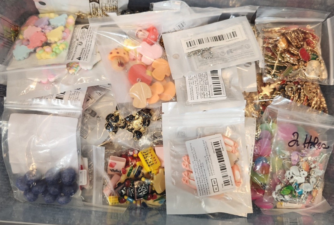 Jewelry Craft New Earring Charms 5 Lb Lot Cats Hearts Sports Fruit Octopus #345
