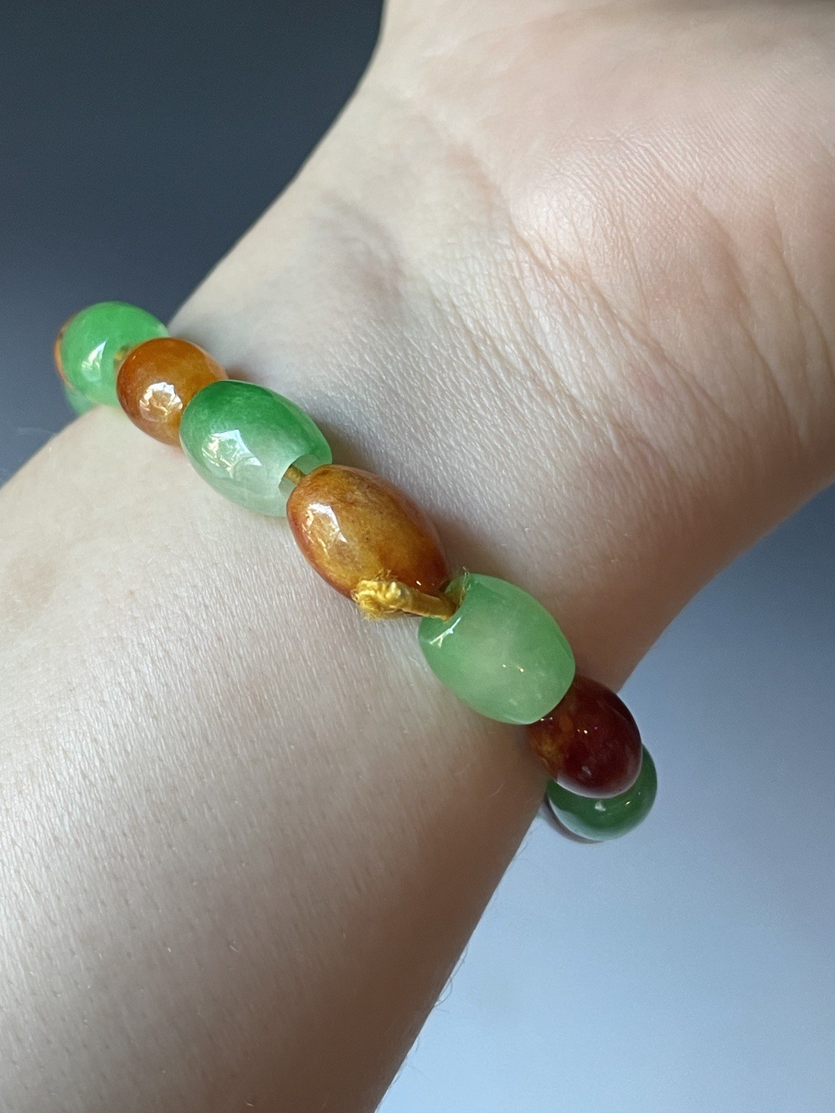 20th C. Chinese Carved Jade & Carnelian Agate Stone Beaded Bracelet