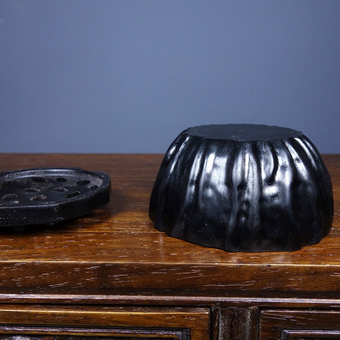 Vintage Hand Carved Sandalwood Lotus Seed Pod Incense Burner Decor 9cm