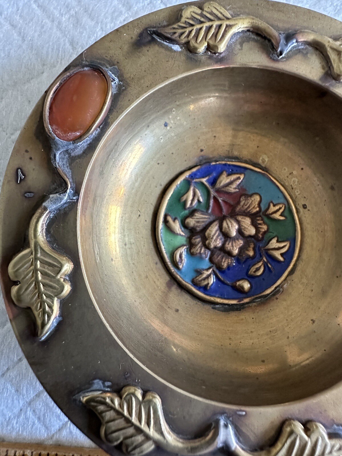 Antique Chinese 3 1/2″ Brass Trinket Dish Ashtray 2 Embedded Jewels Enamel Paint