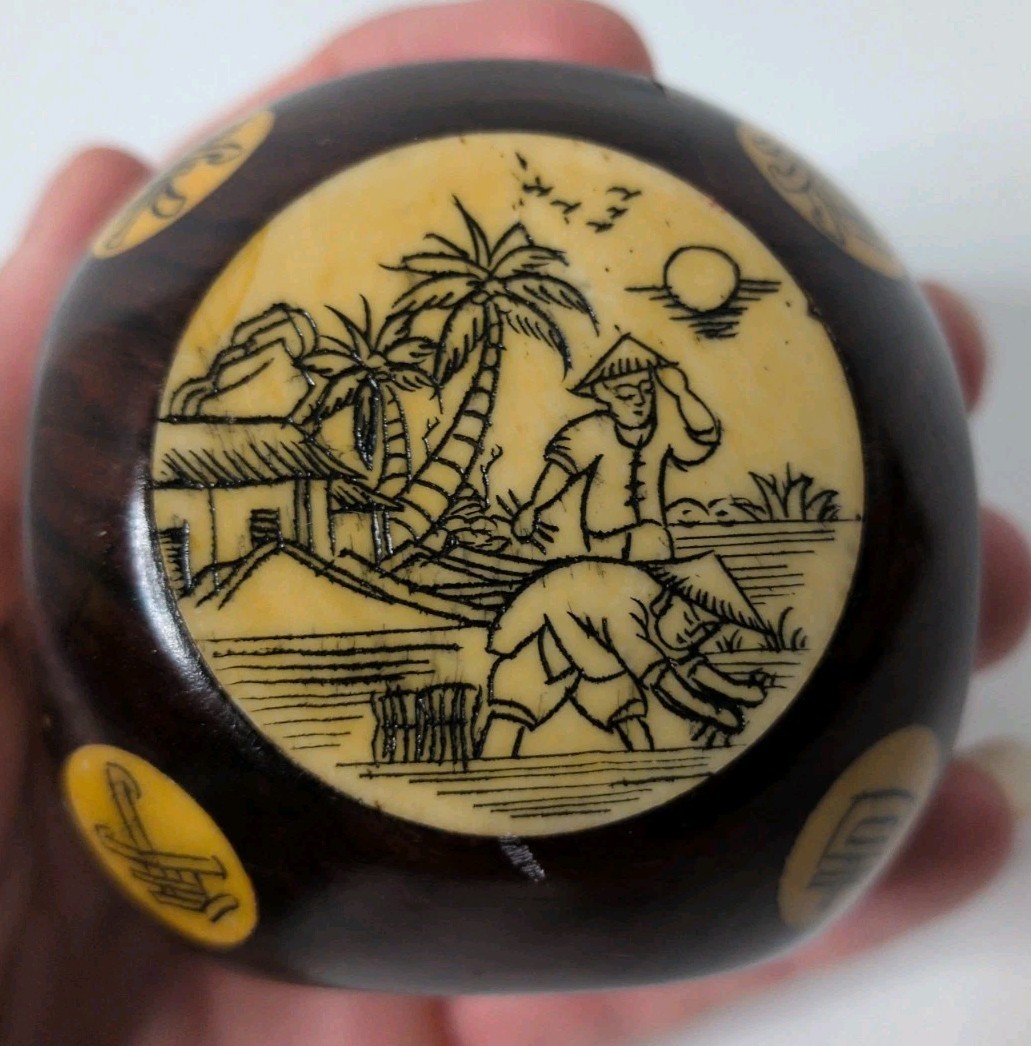 Chinese Bone Scrimshaw Rosewood Zodiac Cube Dice