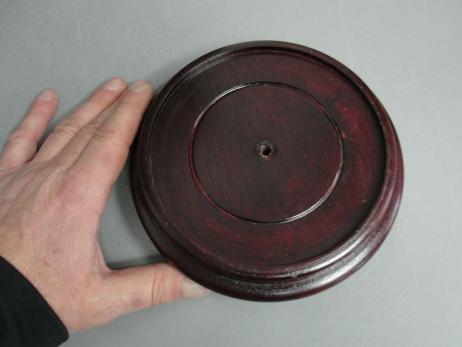 DARK RED ASIAN HAND CARVED WOOD PEDESTAL STAND DISPLAY BASE ❤️ VASE FIGURINE VTG