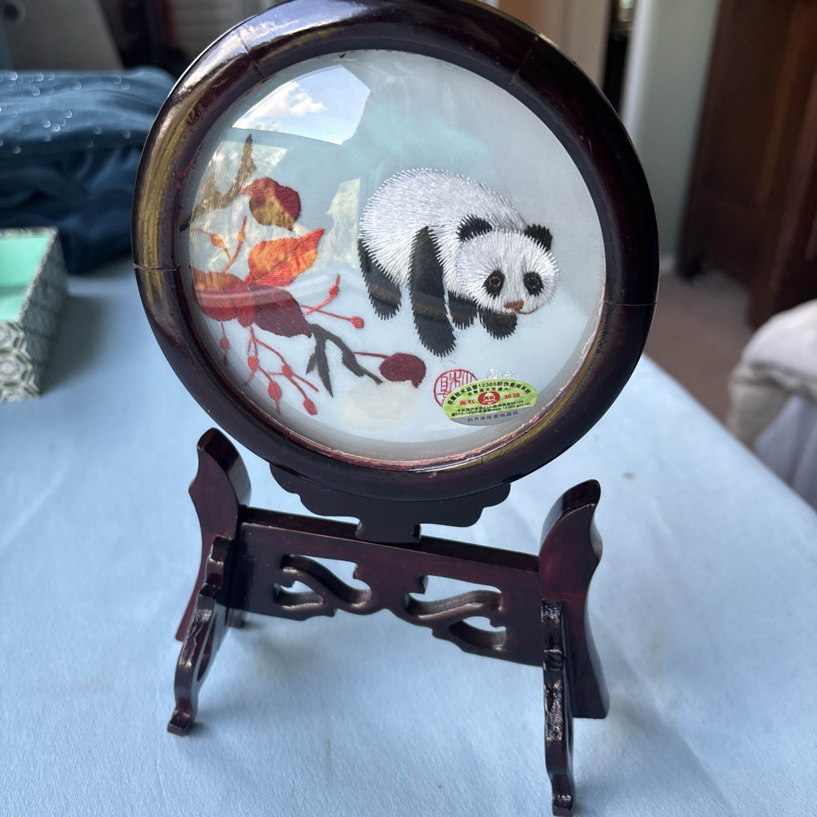 Handmade Chinese Double-Sided Silk Embroidery Panda Art Wood Stand w/Gift Box