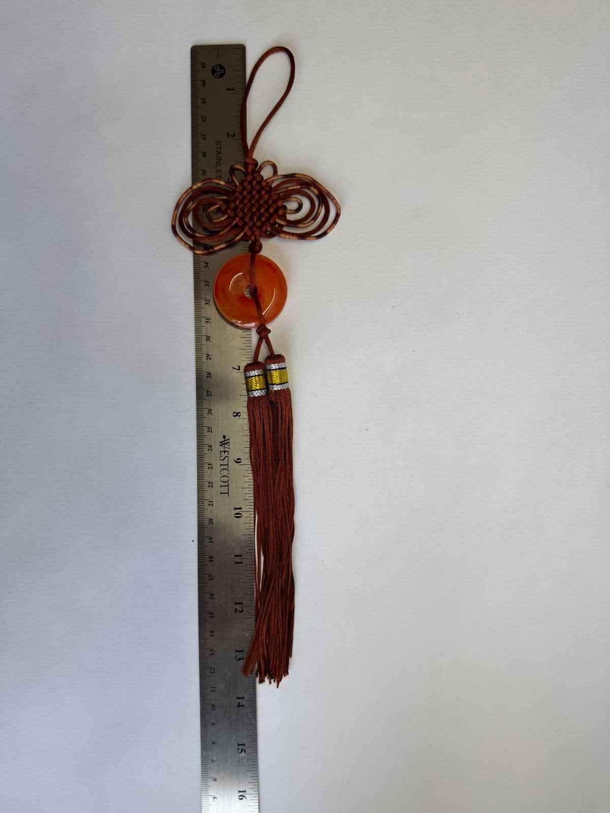 Chinese Knot Tassel Ornament with Orange Agate-Like Disc – Elegant Hanging Decor