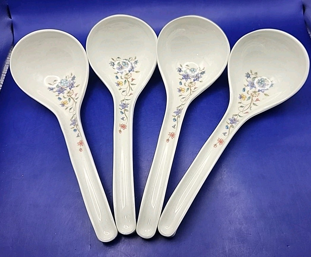 Melamine Asian soup spoons LADLES Lot of 4 9in Flowers NICE