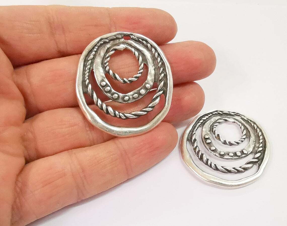 Circle Textured Dangle Charms Antique Silver Plated jewelry Accessories G24628