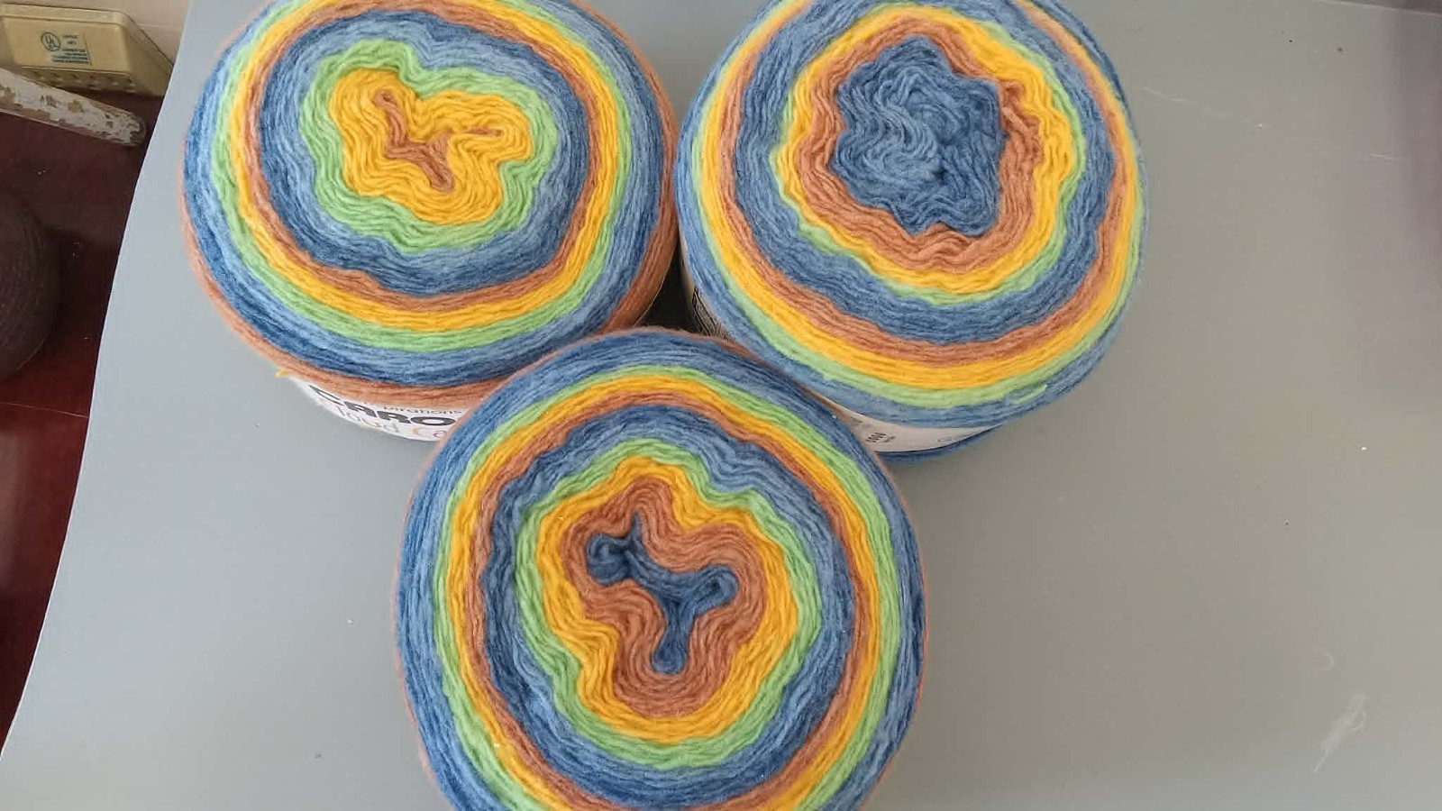 3 CARON CLOUD CAKES in SUN and SEA 8.5oz 760yds Polyester discontinued