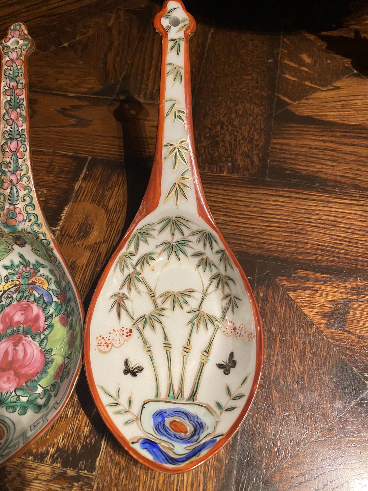 3 Large vintage Chinese hand enameled Porcelain SPOONS asia ceramic art