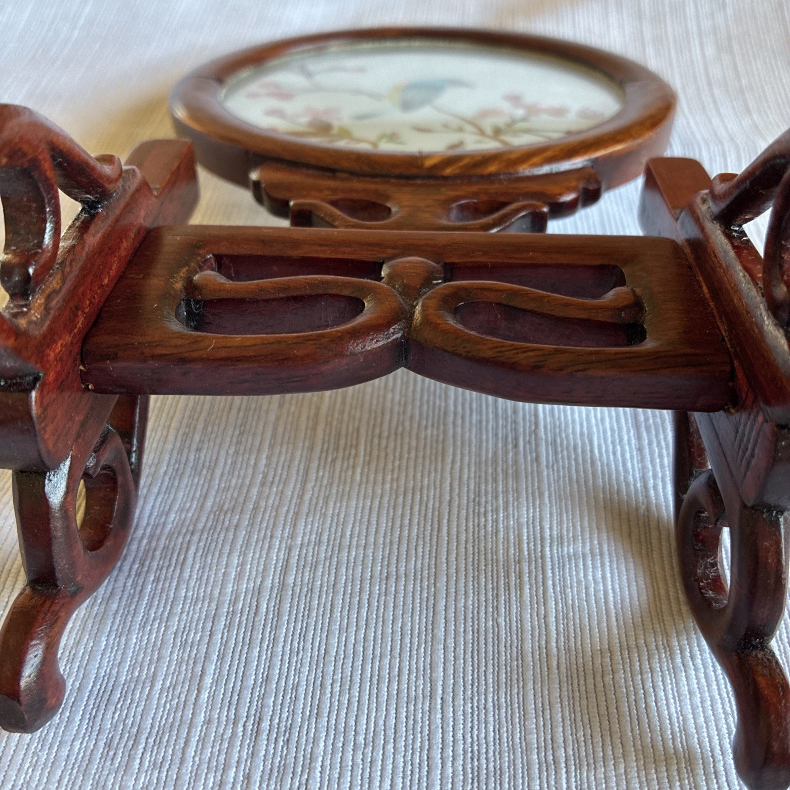 VNTG Chinese Silk Double Sided Embroidery Songbird Round Table Screen Wood/4.5”