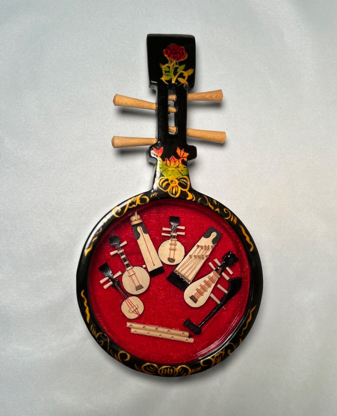 Chinese Black Lacquer Ruin-Shaped Shadow Box 8 Miniature Instruments 8.25″ READ