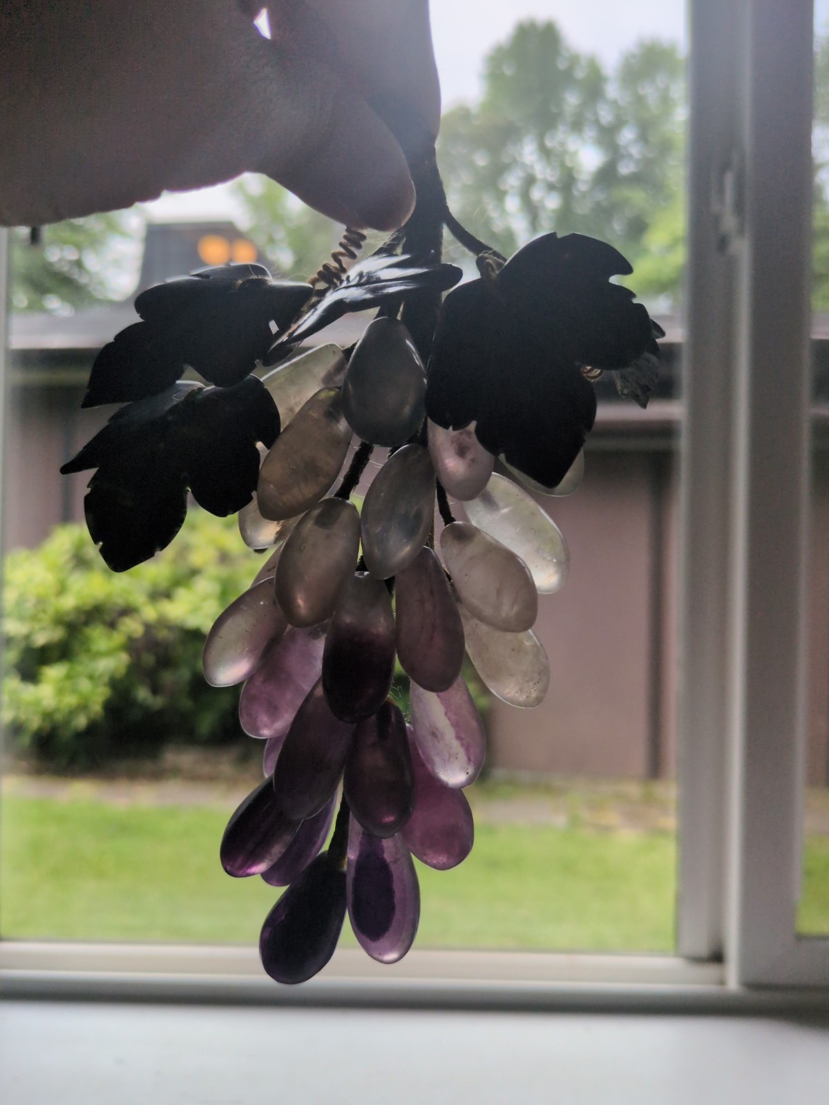 Vintage Chinese Carved Rose-Quartz, Amethyst Grape Cluster With Jade Leaves 7″