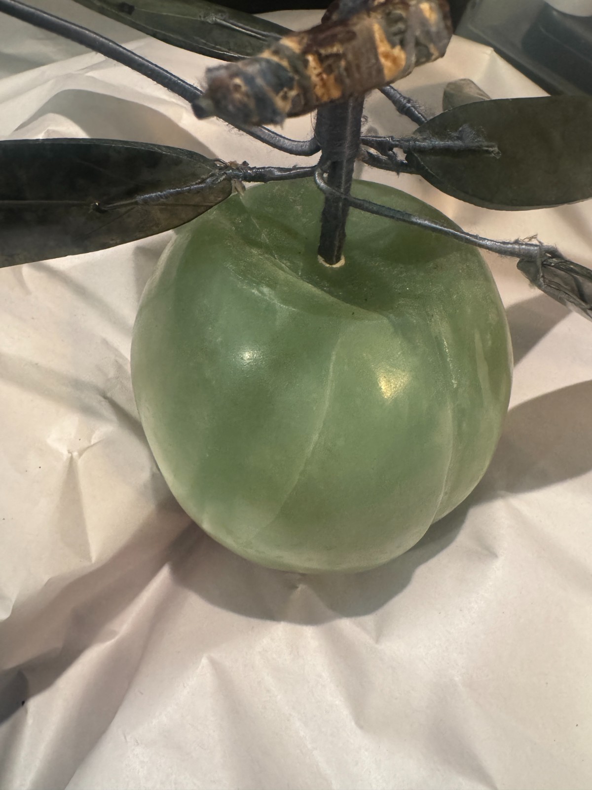 Vtg 5″ Asian Carved Green Jade Peach/Plum with Leaves Hard Stone READ