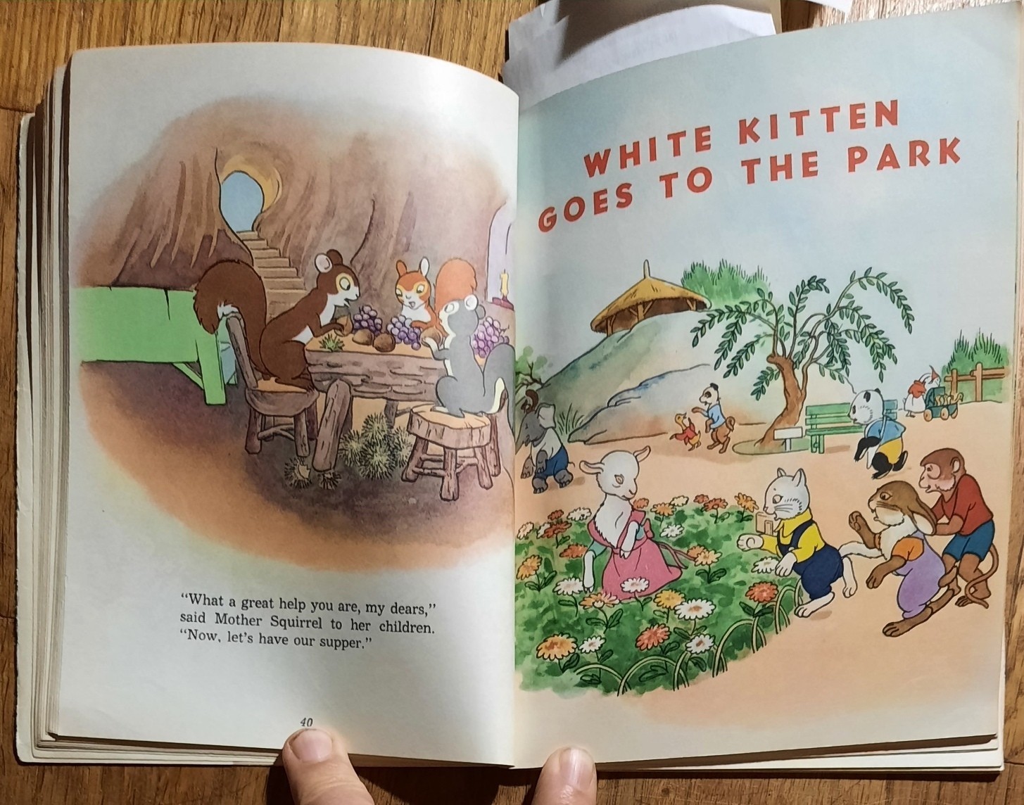 Chinese China Painting Story Fairy Tale English Book Animal Goes Boat Bear Hare