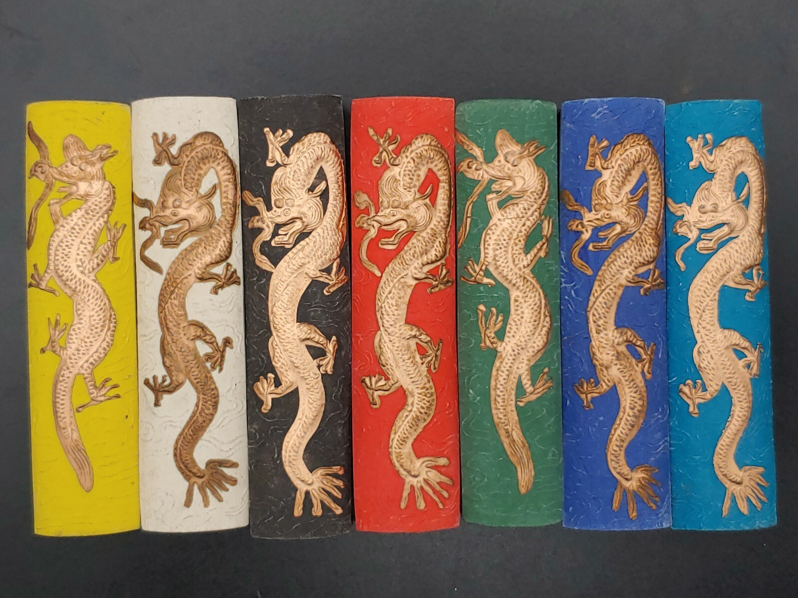 德记胡开文徽墨金龙五彩墨 1980’s Chinese Hukaiwen Colour Calligraphy Carved Dragon Ink Sticks