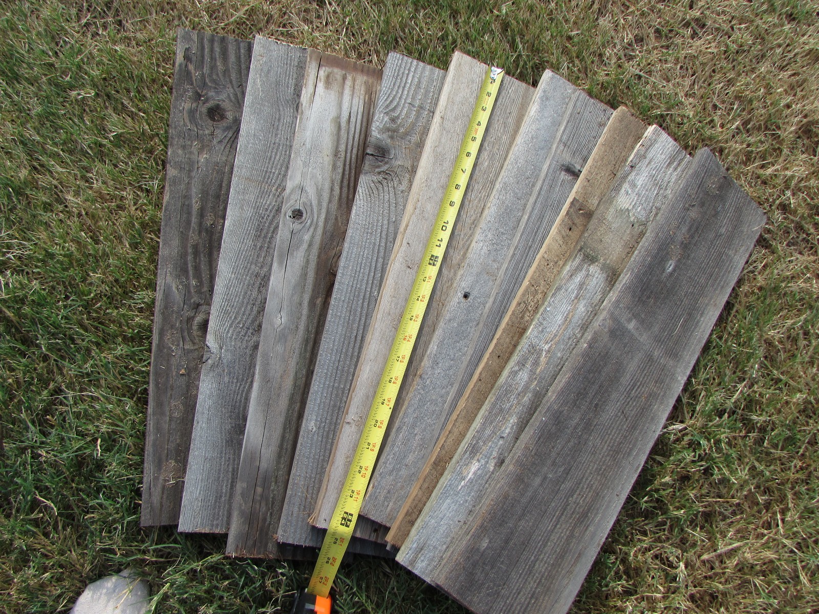 Reclaimed Old Fence Wood Boards – 4 Fence Boards 24″ Weathered Barn Wood Planks
