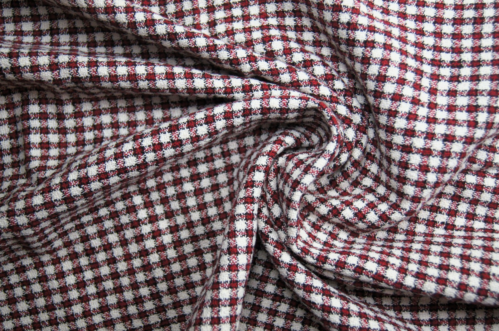 4+ Yards Burgundy & Whitse 1/4 ” Check Plaid Polyester Knit Fabric 158″ X 54″
