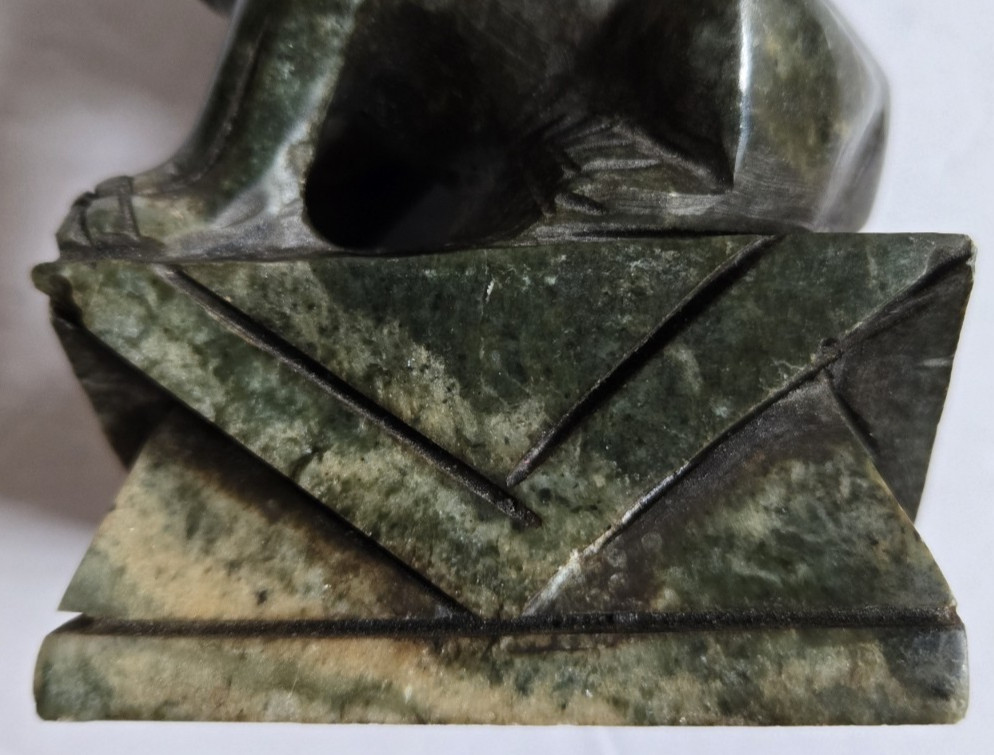 Vintage Hand Carved Jade Foo Dog Foo Lion Sculpture Feng Shui Lucky Protection