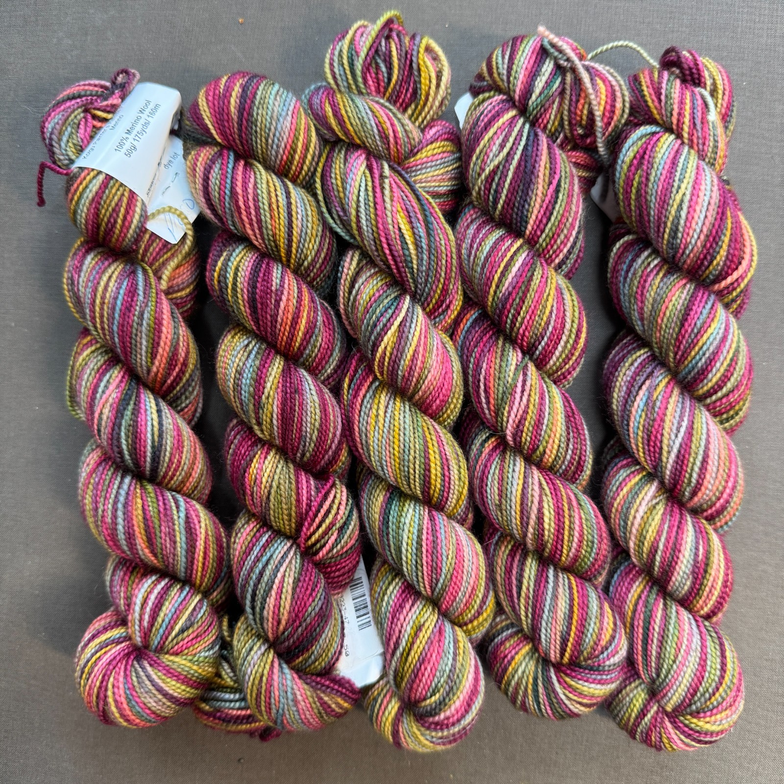 KOIGU KPPPM Fingering Yarn 100% Merino 5 Skeins 175 Yds Magenta Olive Multistrip