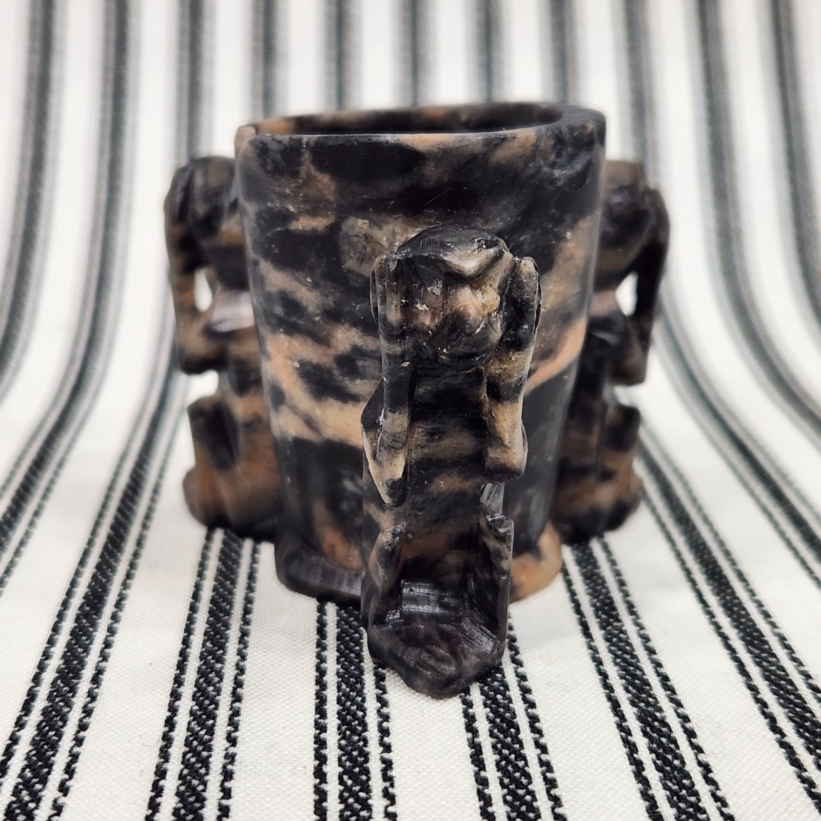 Hand-carved Chinese Shoushan Stone, Toothpick Holder – “Three Wise Monkeys”
