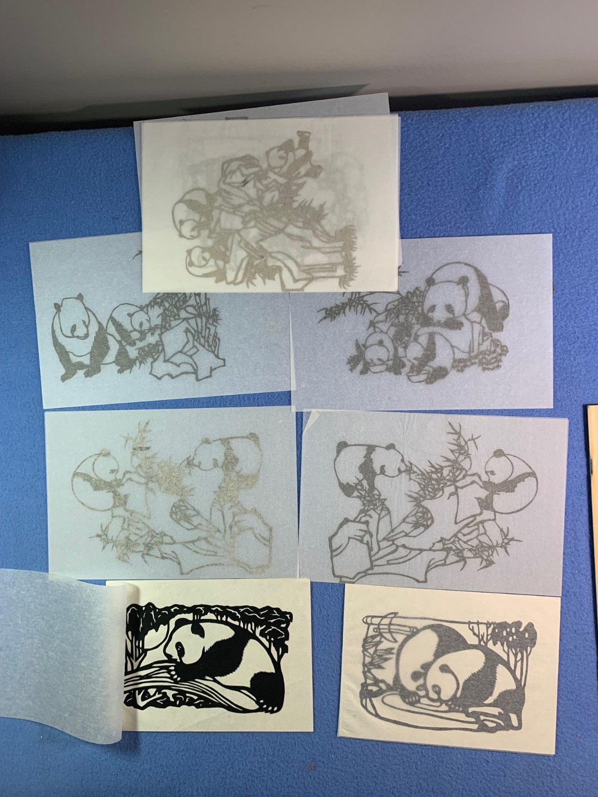 (66) CHINESE FOLK ART Paper Cut PANDAS Jianzhi ORIGINAL FOLDER – vintage 1980