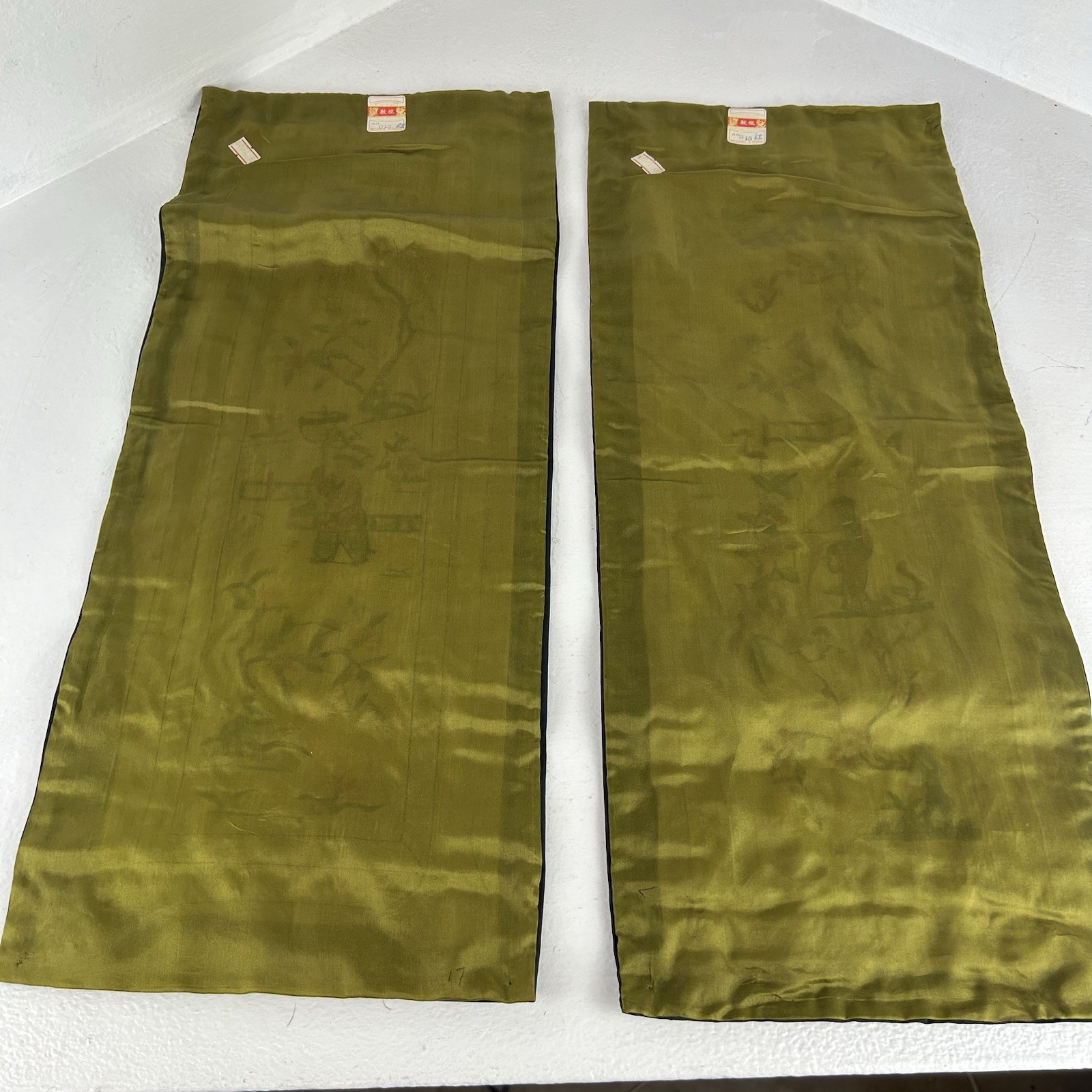 Vintage Asian Silk Panels Embroidery Needlepoint Wall Hanging Set Lot Pair 2