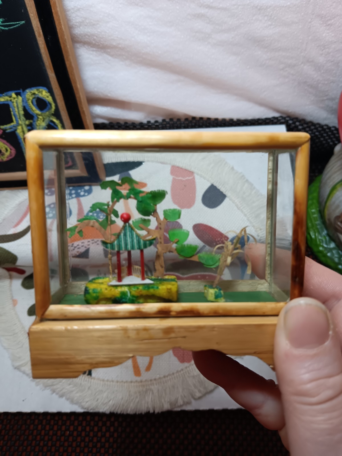 Vintage Chinese Miniature Glass Bamboo Frame Diorama!!!