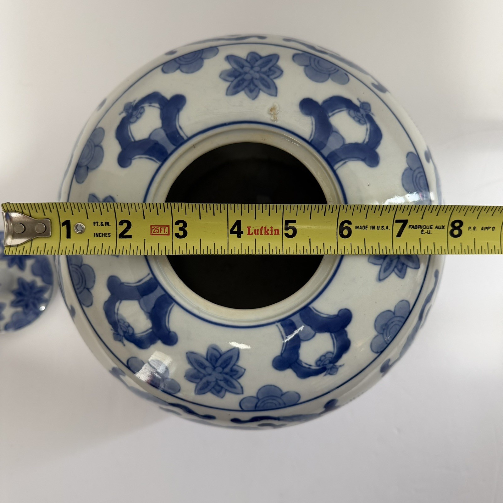 Vintage Chinese Oriental Blue&White Porcelain Floral Scroll Ginger Jar W/ Lid