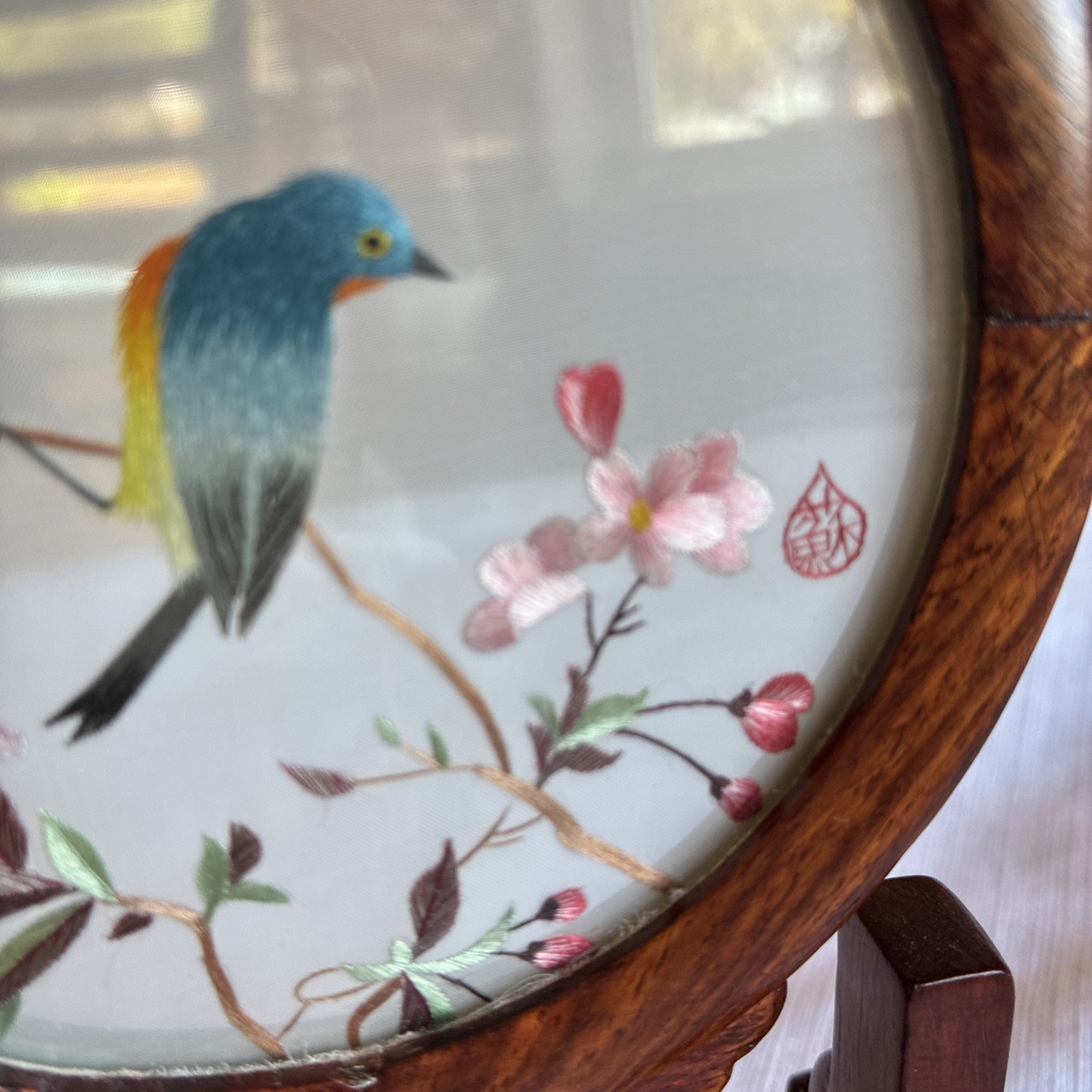 VNTG Chinese Silk Double Sided Embroidery Songbird Round Table Screen Wood/4.5”