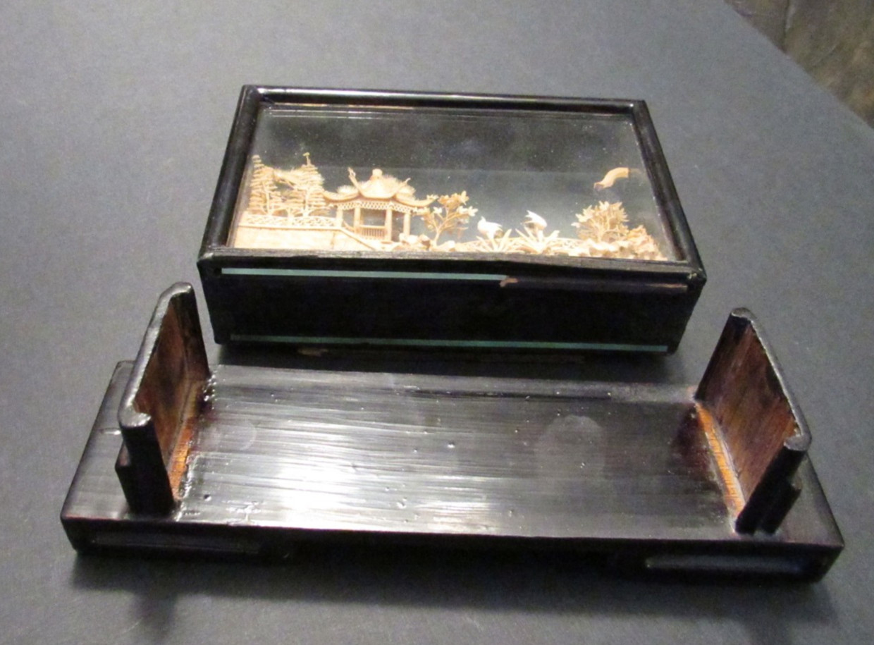 VTG Chinese San You Cork Art Hand Carved Diorama with Pagoda, Cranes, Trees LP-4