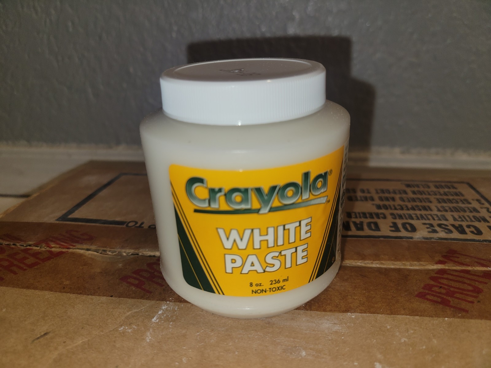 New White Paste Crayola Binney & Smith Inc 8 oz Lot of 10 Non-Toxic RARE