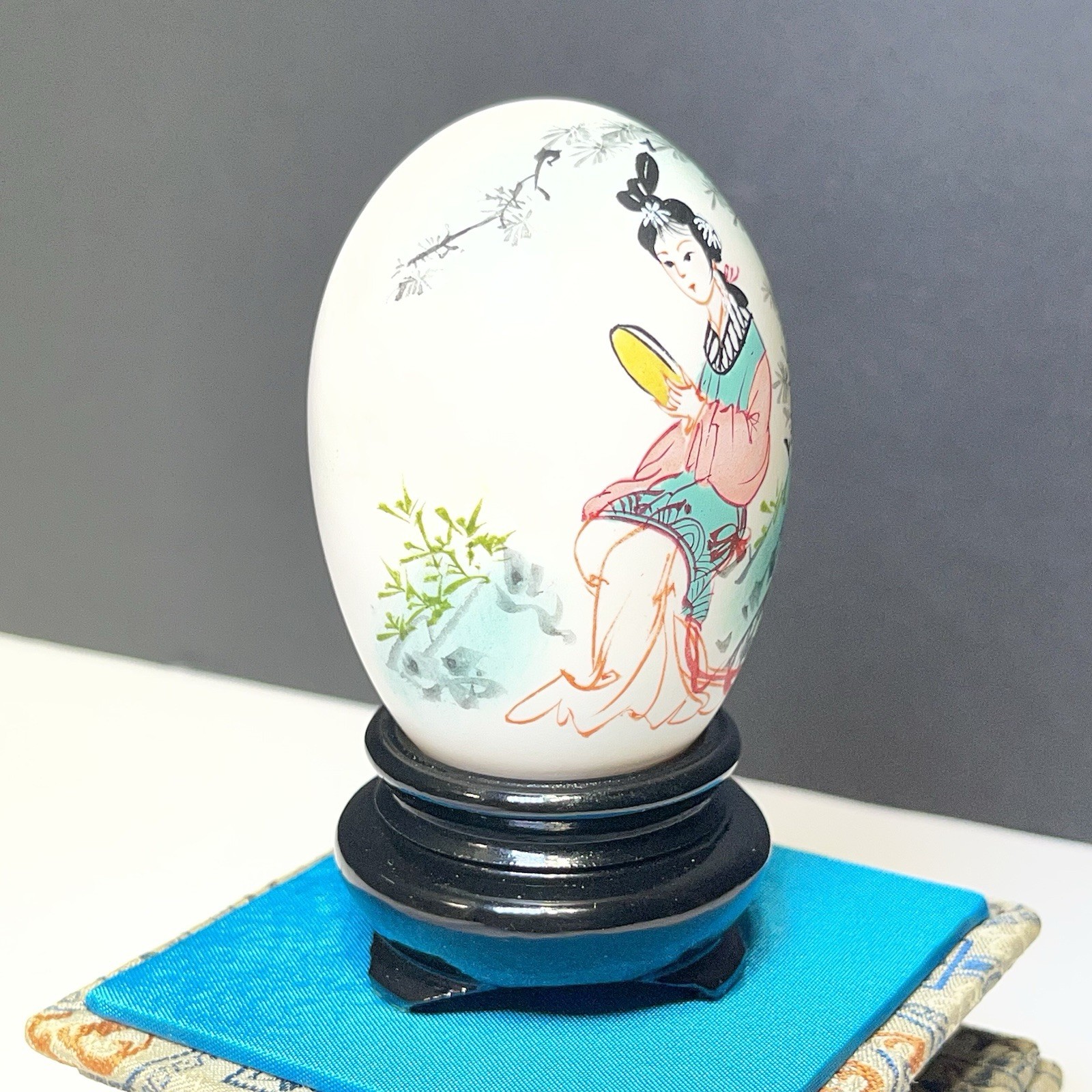 Vintage Chinese Oriental Hand Painted Egg in Glass Display Case Woman in Garden