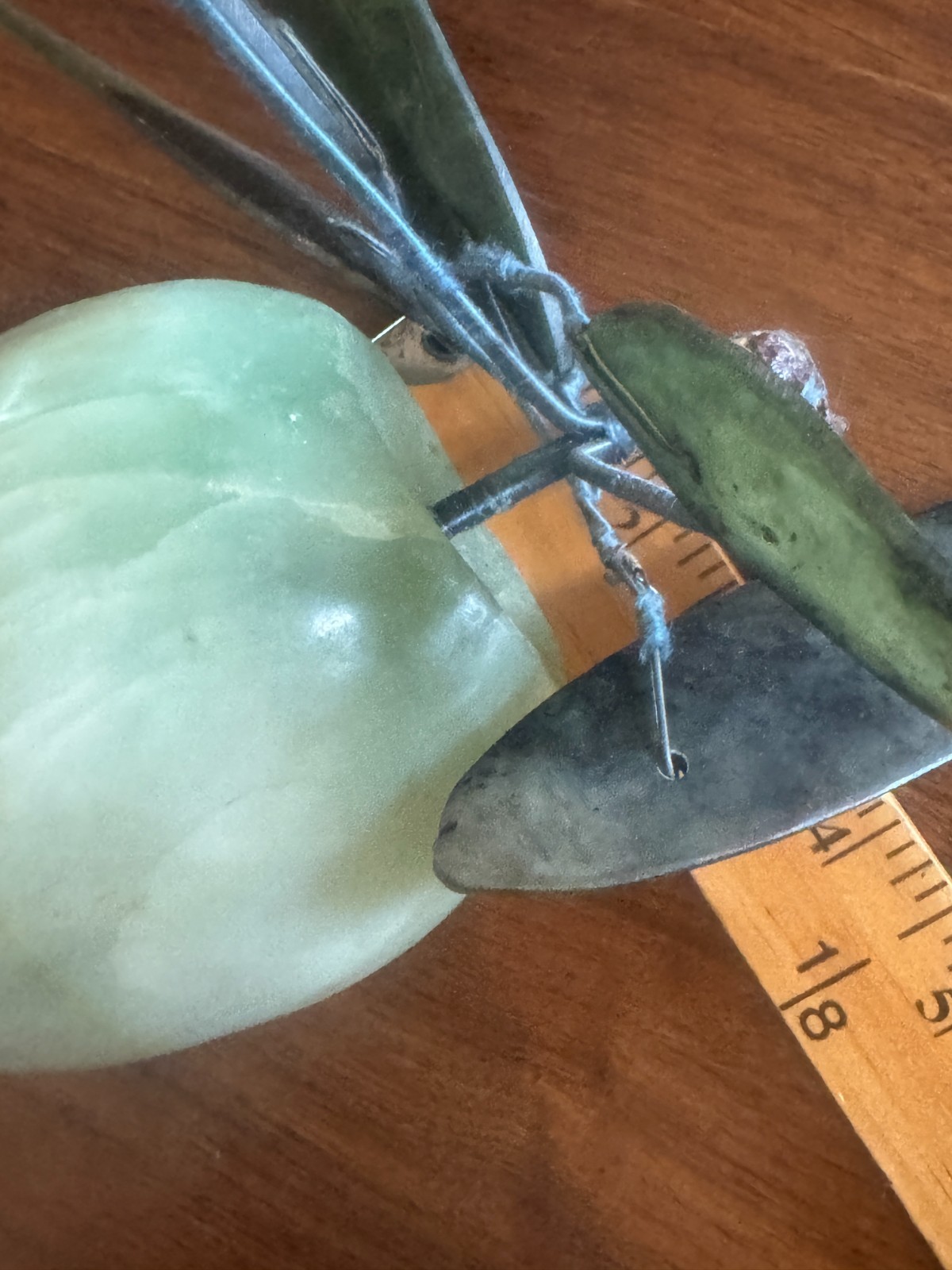 Vtg 5″ Asian Carved Green Jade Peach/Plum with Leaves Hard Stone READ