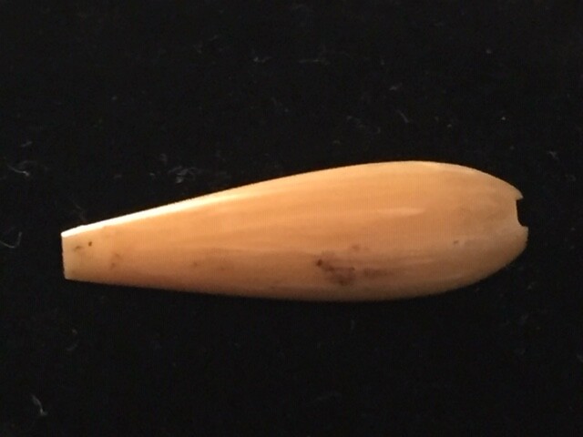 Tear Drop Light BROWN BONE HAIR PIPE CHOKER BEAD PENDANTS 1-1/2″ Vintage