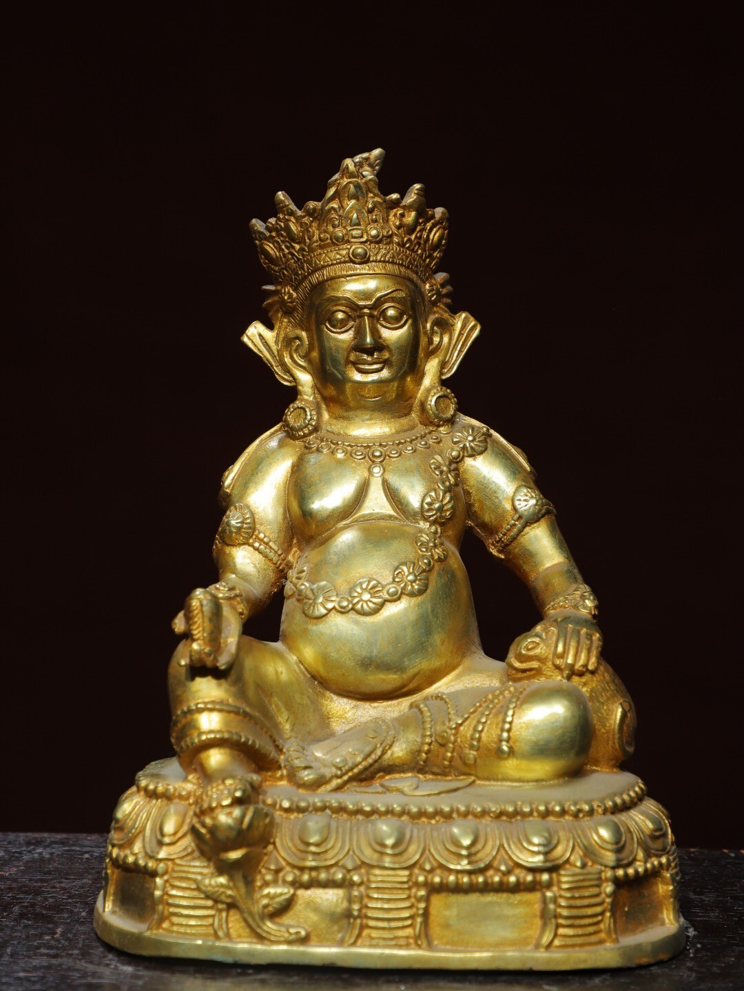 Bronze gilded statue of the Yellow God of Wealth